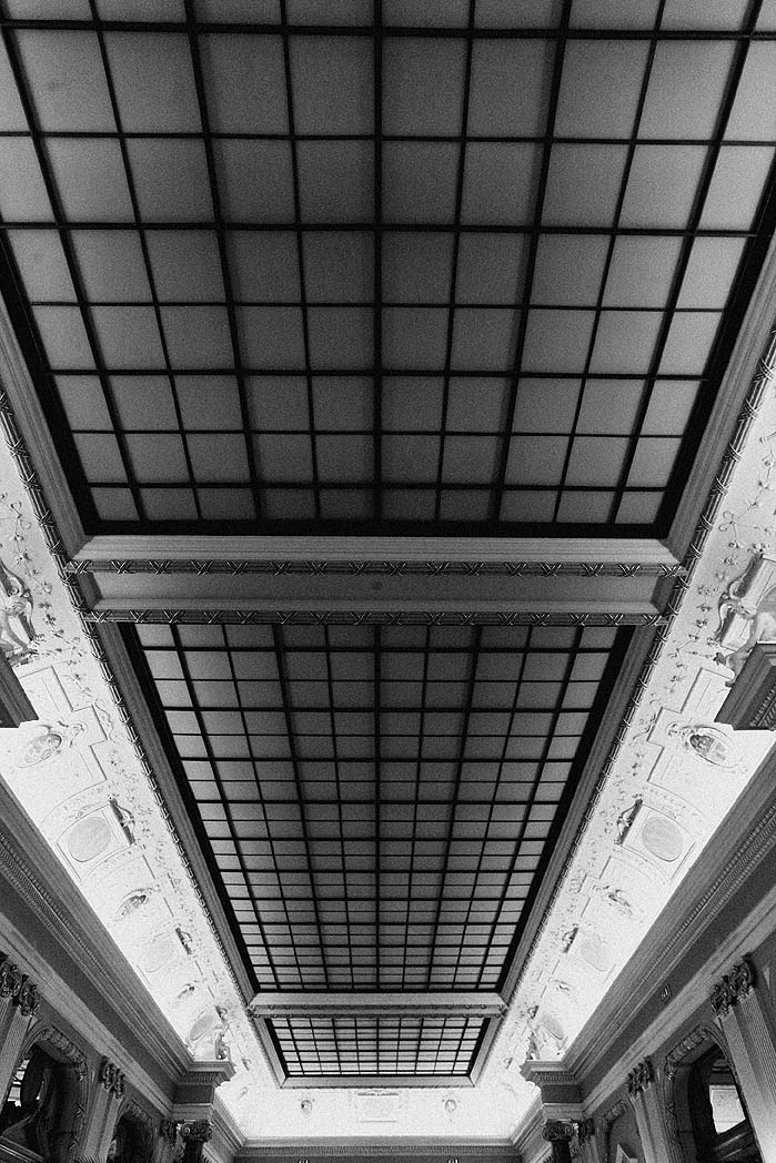 This is caption 1 <a href='#link'>Even with links!</a>