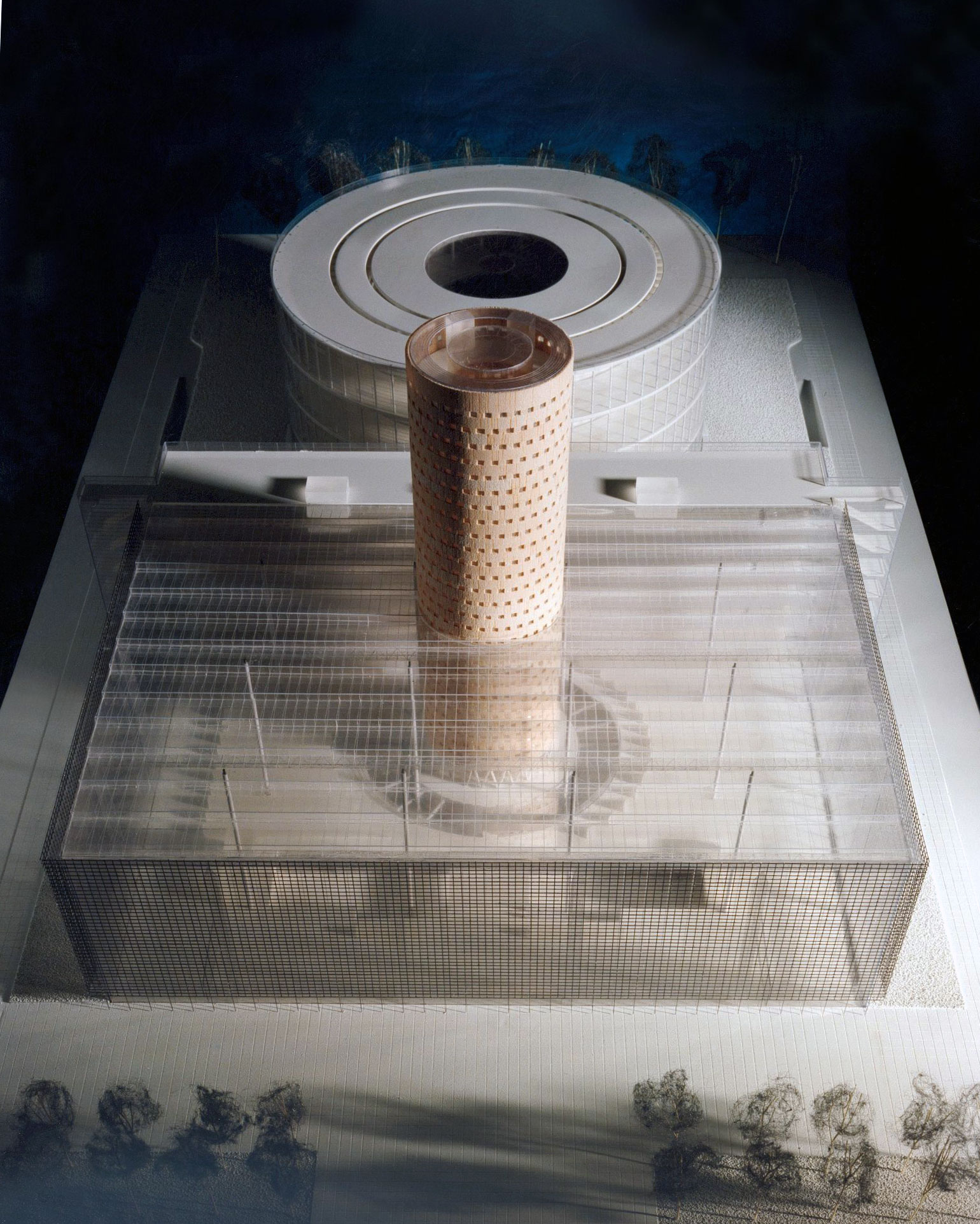 This is caption 1 <a href='#link'>Even with links!</a>